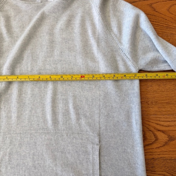 Lululemon Light Merino Wool Hoodie Long Sleeve Sweater Shirt (Small/Medium 6) - Picture 5 of 6